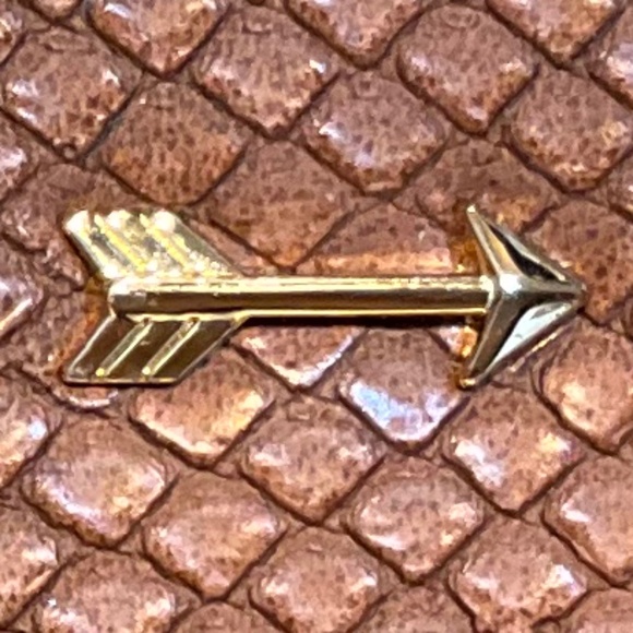 Gianni Bini brown reptile print winged tote. B2A6 - Picture 5 of 9